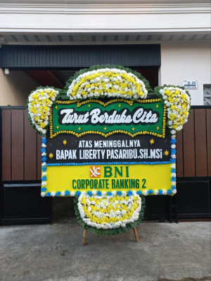 Papan Bunga Duka di Kmp Melayu Brt