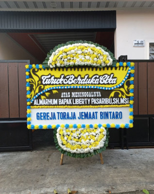 Papan Bunga Duka di Kmp Melayu Brt