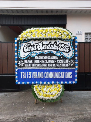 Papan Bunga Duka di Kmp Melayu Brt